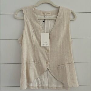 STITCH + FEATHER | oatmeal vest in linen M